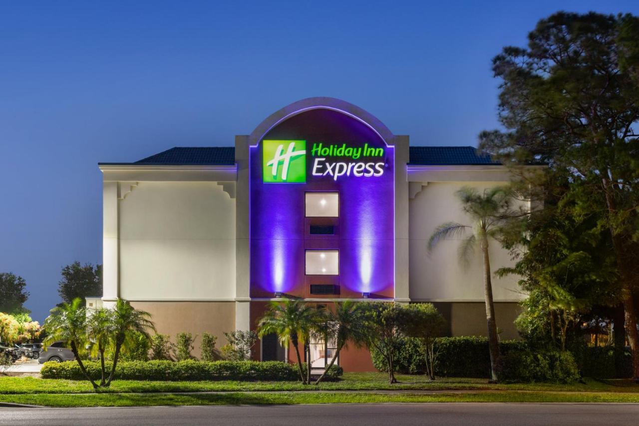 Holiday Inn Express Vero Beach-West I-95 By Ihg Kültér fotó