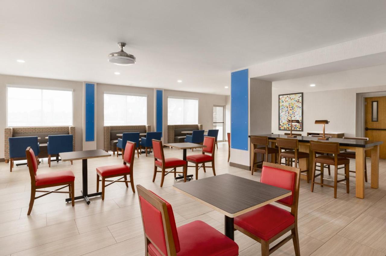 Holiday Inn Express Vero Beach-West I-95 By Ihg Kültér fotó