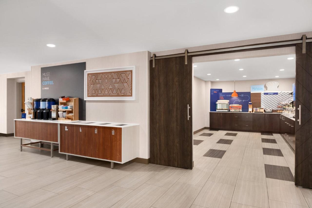 Holiday Inn Express Vero Beach-West I-95 By Ihg Kültér fotó