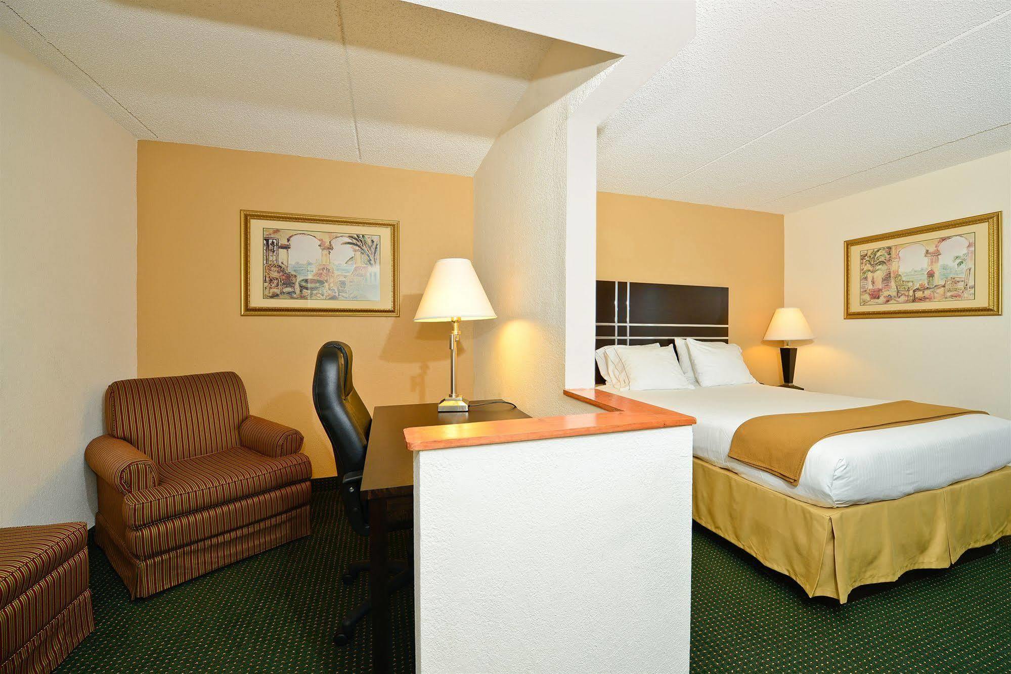 Holiday Inn Express Vero Beach-West I-95 By Ihg Kültér fotó