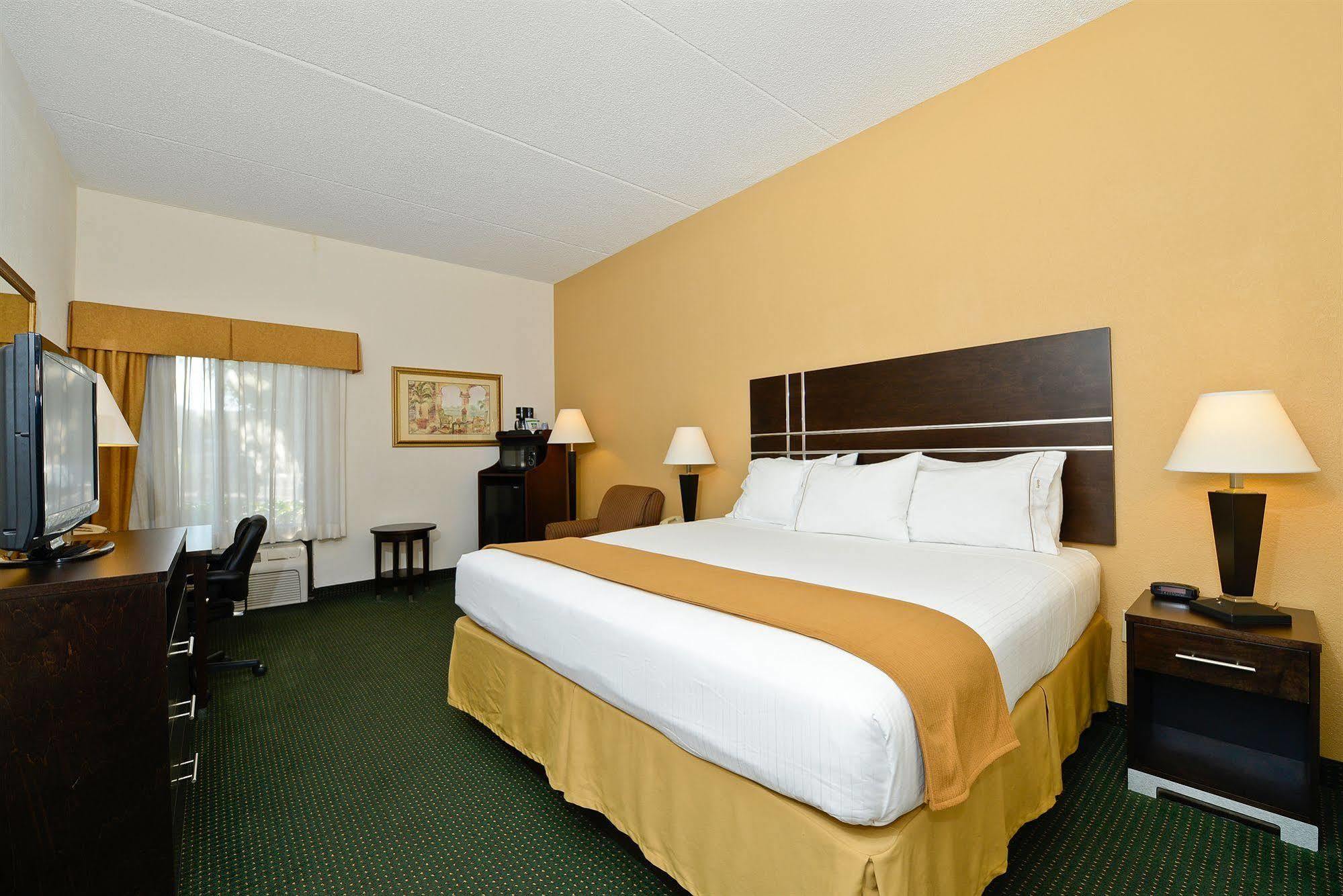 Holiday Inn Express Vero Beach-West I-95 By Ihg Kültér fotó